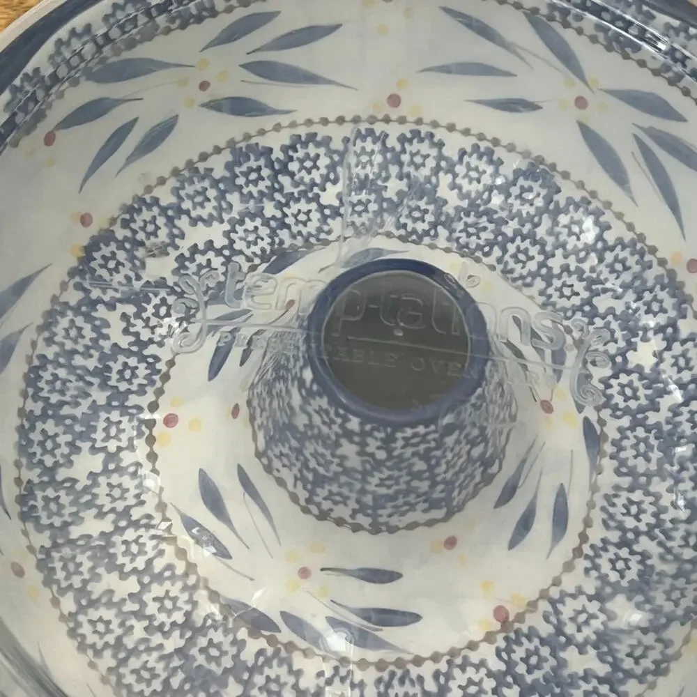 Temp-Tations Old World Ceramic Bundt Cake Pan 10.5